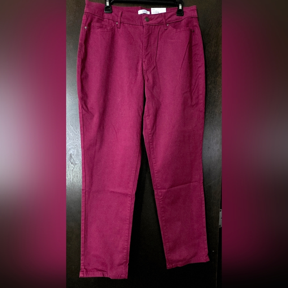 Croft & Barrow Vintage Ruby Color Straight Leg Capri Pants Women's Size 14